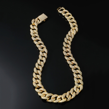 Picture of Cuban Link Necklace – Bold & Timeless